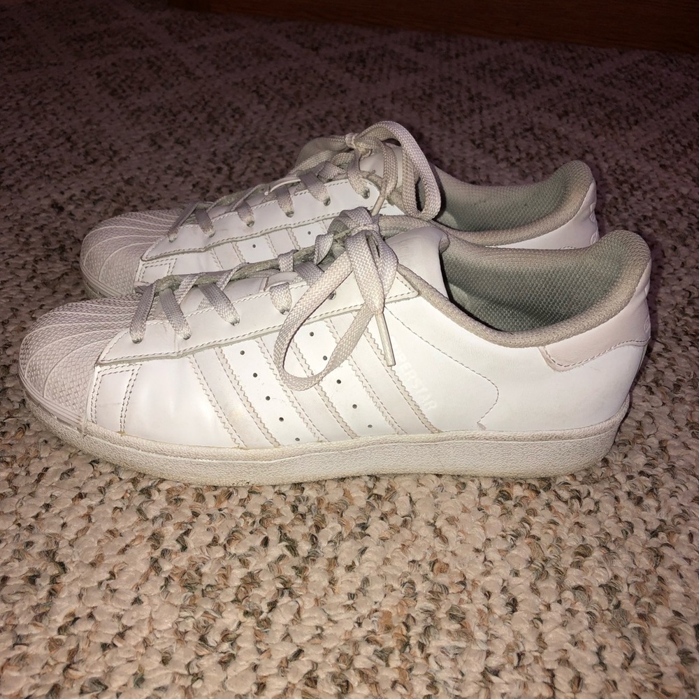 White Adidas Superstars